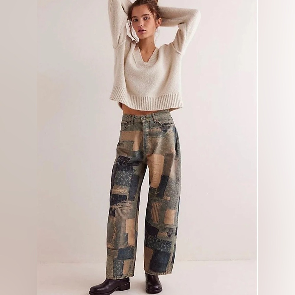 NWT We The Free Illusions Printed Relaxed Jeans~Indigo Combo - Picture 2 of 6